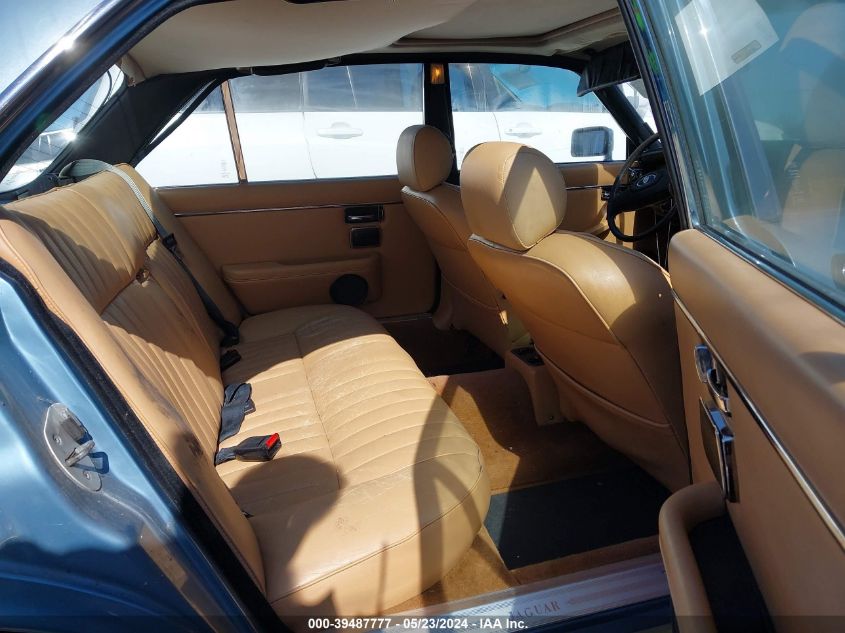 1984 Jaguar Xj6 VIN: SAJAV134XEC384290 Lot: 39487777