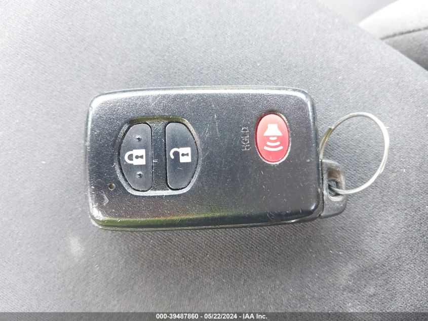 2013 Toyota Prius Two VIN: JTDKN3DU1D5684722 Lot: 39487860