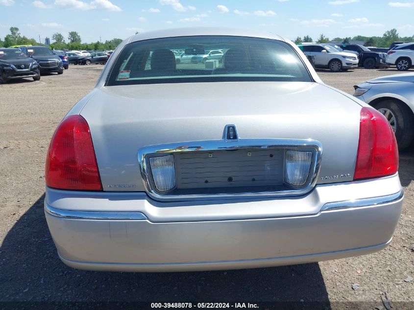 2006 Lincoln Town Car Signature Limited VIN: 1LNHM82V46Y644461 Lot: 39488078