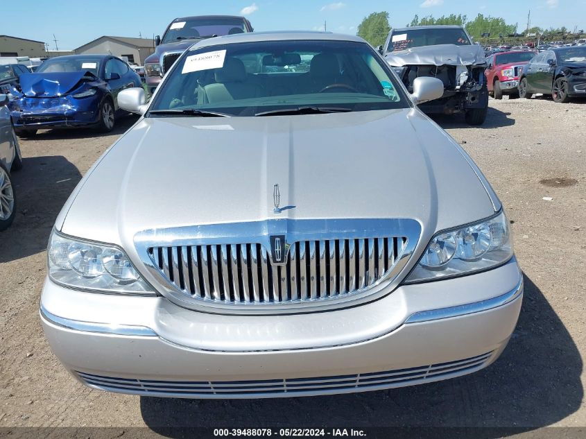 2006 Lincoln Town Car Signature Limited VIN: 1LNHM82V46Y644461 Lot: 39488078