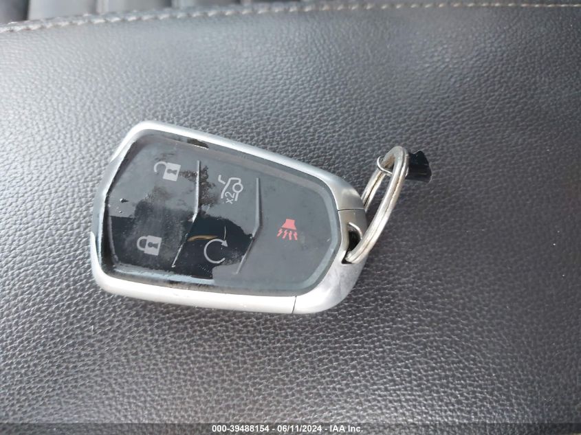 2018 Ford Escape Titanium VIN: 1FMCU0J98JUC34116 Lot: 39488154