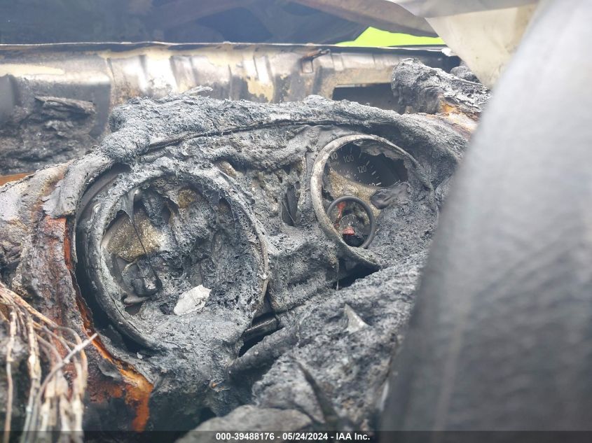 2011 Nissan Rogue Sv VIN: JN8AS5MV8BW267604 Lot: 39488176