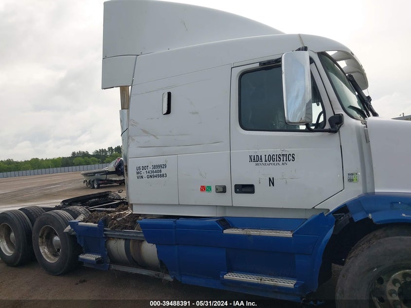 2016 Volvo Vn VIN: 4V4NC9EH3GN949883 Lot: 39488391