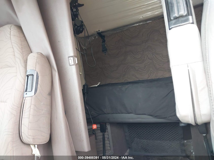 2016 Volvo Vn VIN: 4V4NC9EH3GN949883 Lot: 39488391