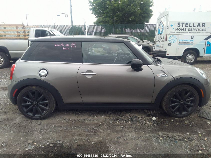 2018 Mini Hardtop Cooper S VIN: WMWXP7C50J2A49280 Lot: 39488436