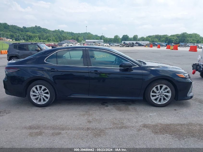 2022 Toyota Camry Le VIN: 4T1C11AK2NU007768 Lot: 39488442