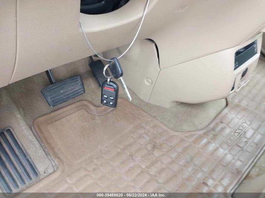 2008 Honda Odyssey Ex-L VIN: 5FNRL38718B015010 Lot: 39488620