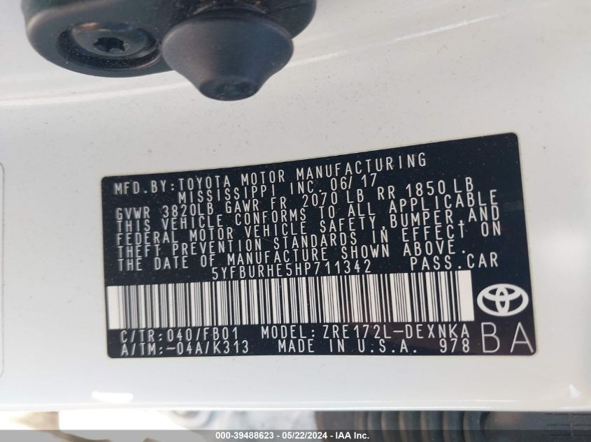 2017 Toyota Corolla Le VIN: 5YFBURHE5HP711342 Lot: 39488623