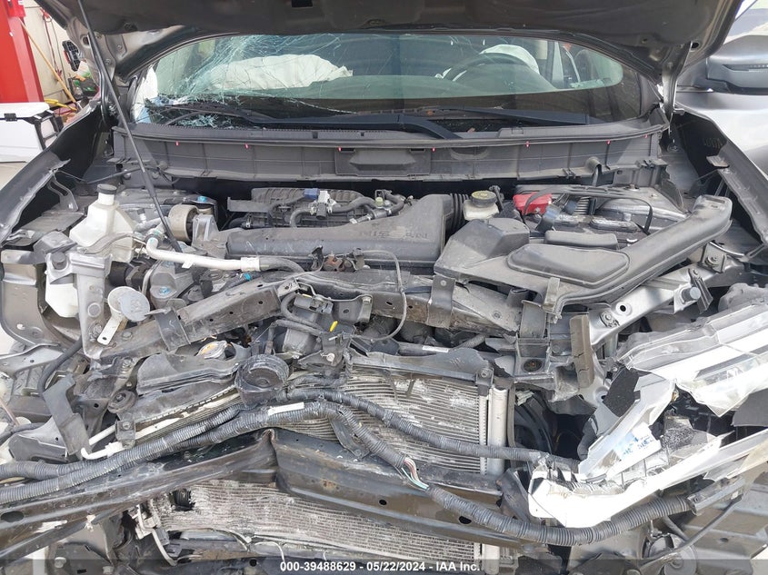 2017 Nissan Rogue Sv VIN: KNMAT2MT4HP541132 Lot: 39488629