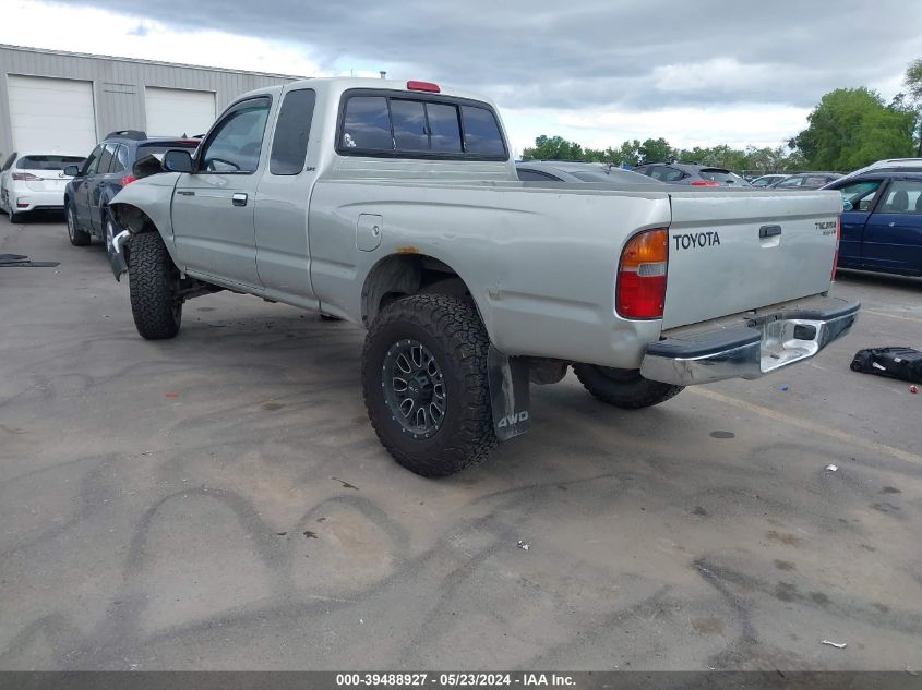 2000 Toyota Tacoma Base V6 VIN: 4TAWN72N3YZ615089 Lot: 39488927