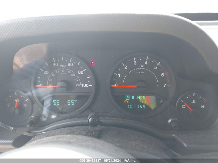 2008 Jeep Wrangler Unlimited X VIN: 1J4GA39118L548053 Lot: 39488937