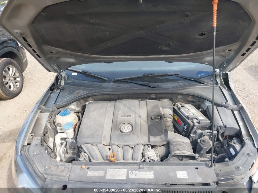 2013 Volkswagen Passat 2.5L Se VIN: 1VWBP7A3XDC081693 Lot: 39489026