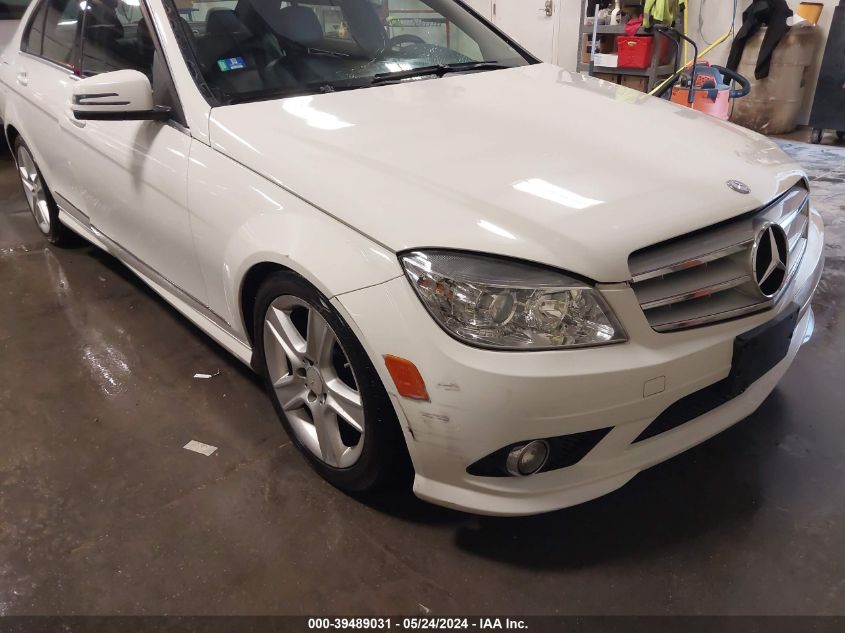 2010 Mercedes-Benz C 300 Luxury 4Matic/Sport 4Matic VIN: WDDGF8BB0AR111211 Lot: 39489031