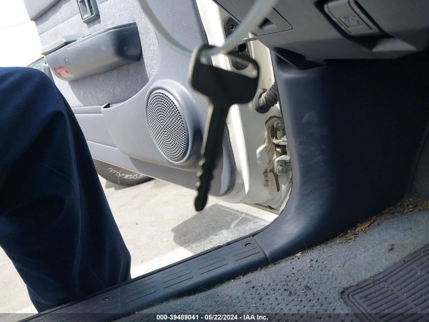 2000 Toyota Tacoma Prerunner VIN: 4TASM92N6YZ677180 Lot: 39489041