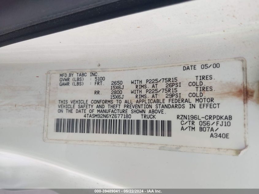 2000 Toyota Tacoma Prerunner VIN: 4TASM92N6YZ677180 Lot: 39489041