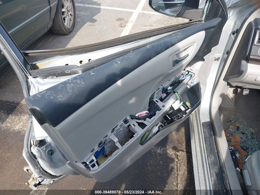 2016 Toyota Camry Le VIN: 4T4BF1FK0GR552138 Lot: 39489070