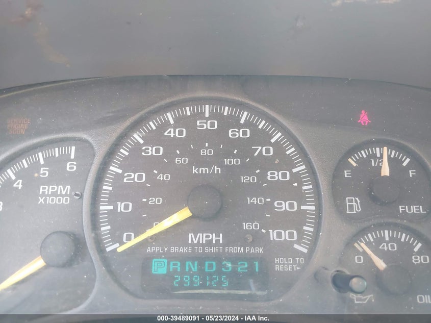 1999 Chevrolet Silverado 1500 Ls VIN: 1GCEC14TXXE127939 Lot: 39489091