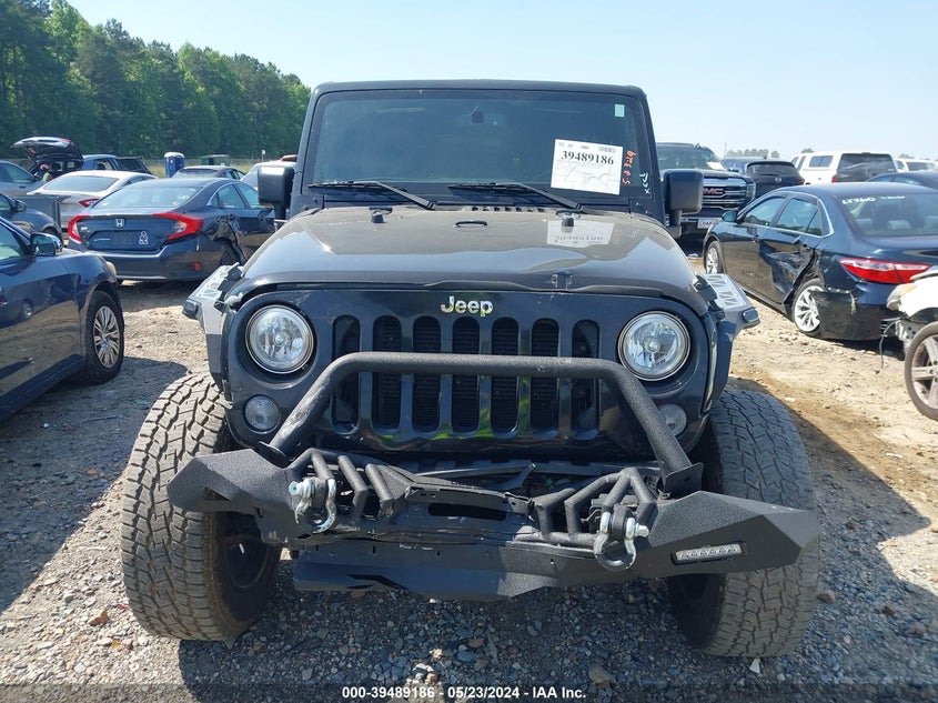 2016 JEEP WRANGLER UNLIMITED SAHARA - 1C4BJWEG3GL111794