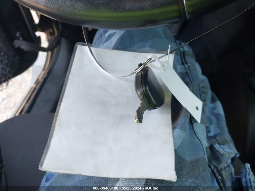 2016 JEEP WRANGLER UNLIMITED SAHARA - 1C4BJWEG3GL111794