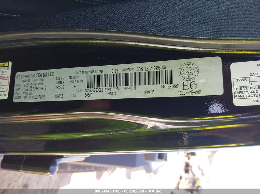 2016 JEEP WRANGLER UNLIMITED SAHARA - 1C4BJWEG3GL111794