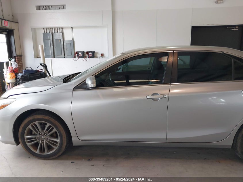 2016 Toyota Camry Se VIN: 4T1BF1FK3GU248280 Lot: 39489201