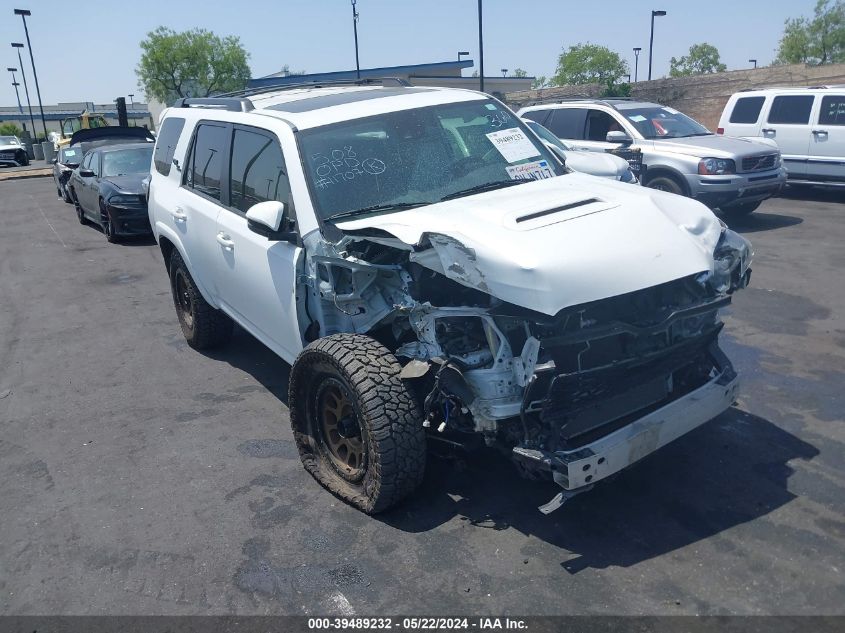 2020 Toyota 4Runner Trd Off Road Premium VIN: JTEBU5JR5L5811707 Lot: 39489232