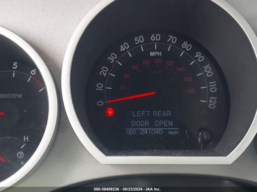 2008 Toyota Tundra Limited 5.7L V8 VIN: 5TFRV581X8X035117 Lot: 39489236