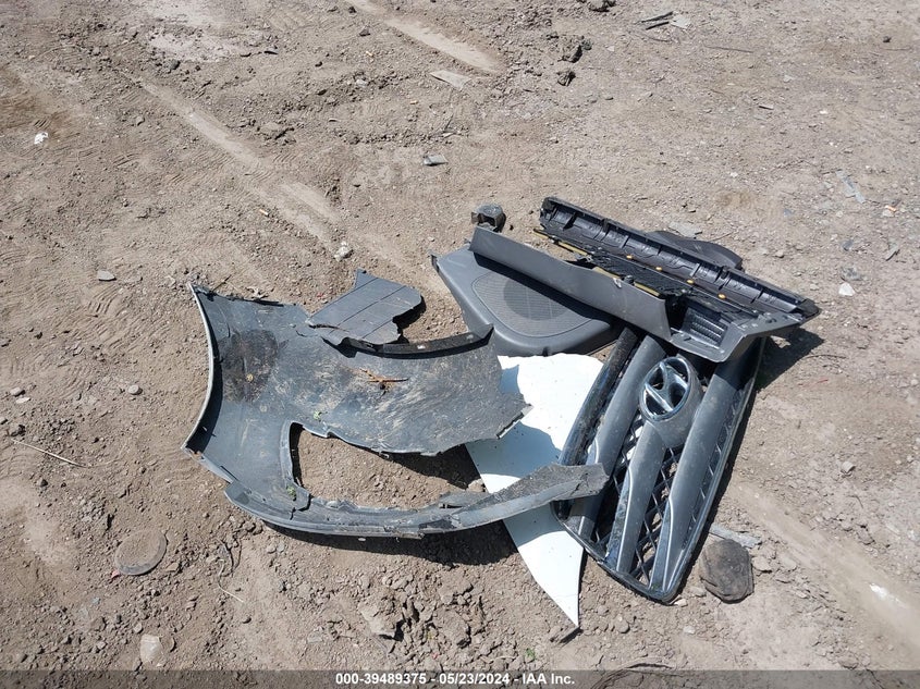 2012 Hyundai Santa Fe Gls VIN: 5XYZG3AB2CG134124 Lot: 39489375