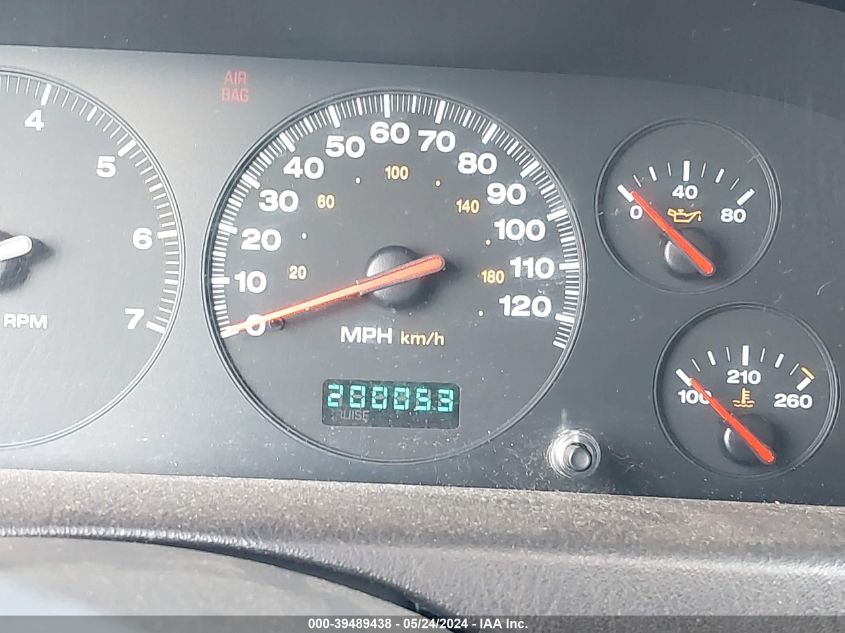 2000 Jeep Grand Cherokee Laredo VIN: 1J4GW48NXYC345433 Lot: 39489438