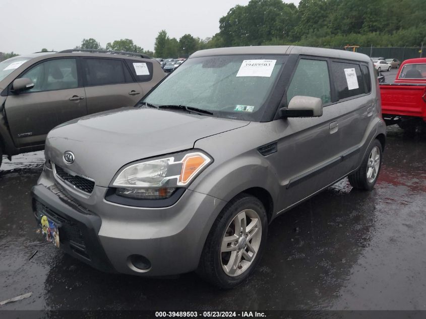 2010 Kia Soul + VIN: KNDJT2A23A7189744 Lot: 39489503