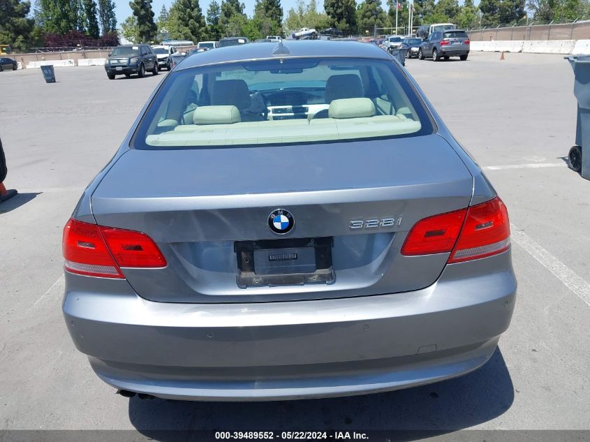 2007 BMW 328I VIN: WBAWB33557PV72418 Lot: 39489552