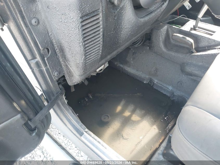 1997 Jeep Wrangler Sport VIN: 1J4FY19S9VP436951 Lot: 39489625