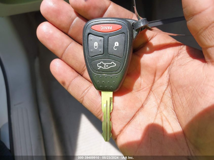 2005 Chrysler 300C VIN: 2C3JA63H45H630018 Lot: 39489910