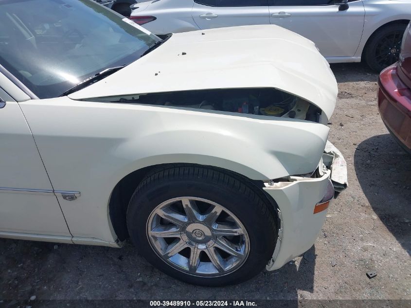 2005 Chrysler 300C VIN: 2C3JA63H45H630018 Lot: 39489910