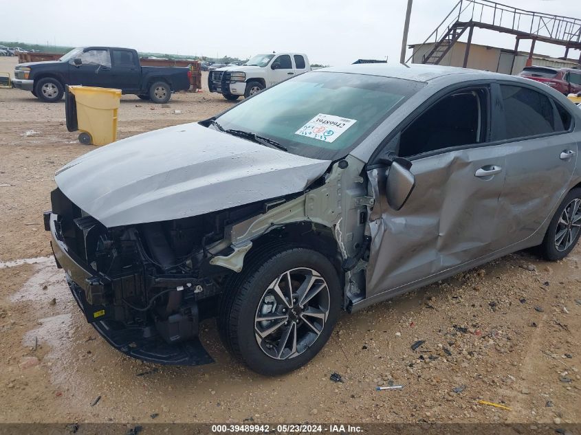 2024 Kia Forte Lxs VIN: 3KPF24ADXRE743685 Lot: 39489942