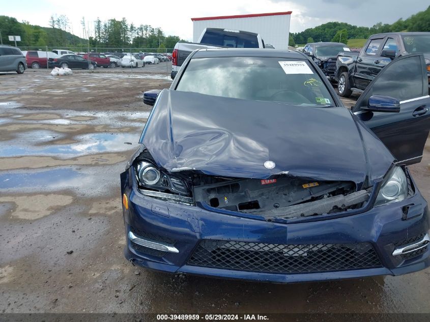 2013 Mercedes-Benz C 300 Luxury 4Matic/Sport 4Matic VIN: WDDGF8AB5DR294398 Lot: 39489959