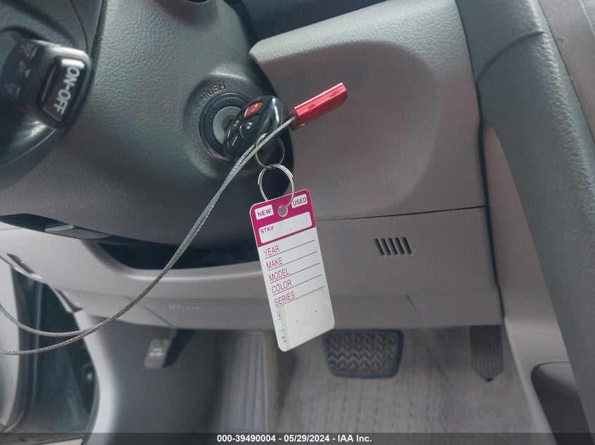 2010 Toyota Camry Xle VIN: 4T1BF3EK0AU110751 Lot: 39490004