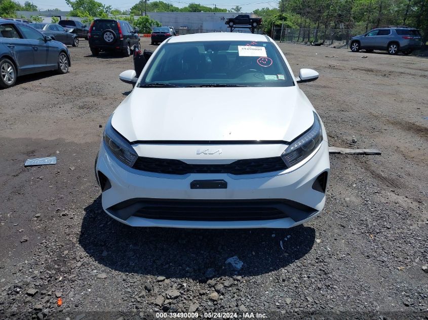 2023 Kia Forte Lxs VIN: 3KPF24AD6PE694806 Lot: 39490009