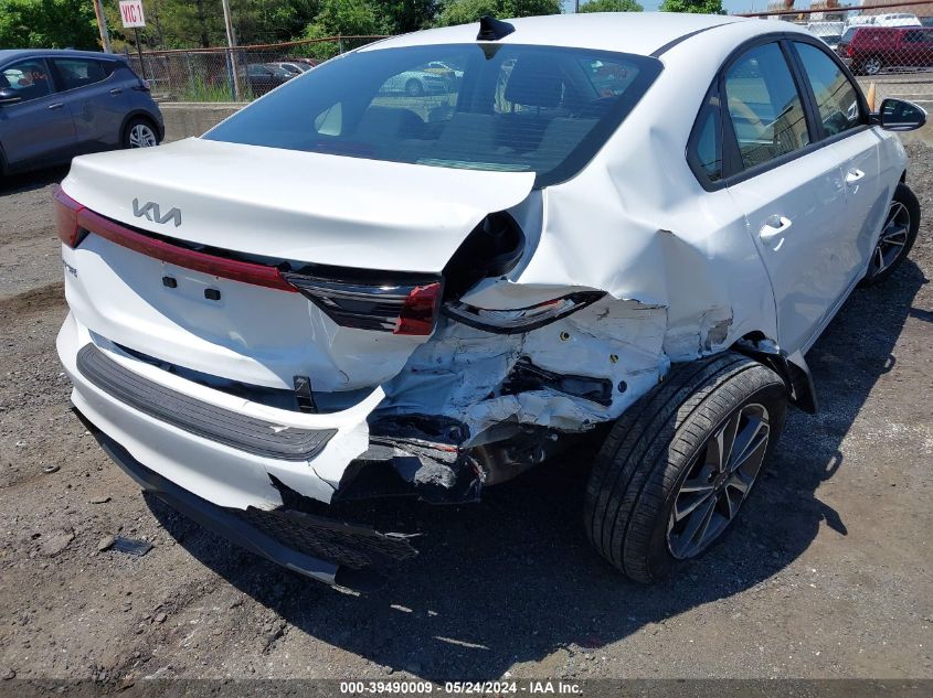 2023 Kia Forte Lxs VIN: 3KPF24AD6PE694806 Lot: 39490009