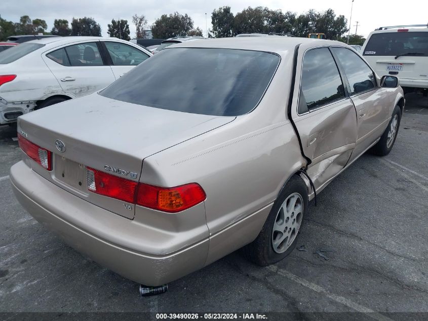 2000 Toyota Camry Le V6 VIN: 4T1BF22K4YU950766 Lot: 39490026