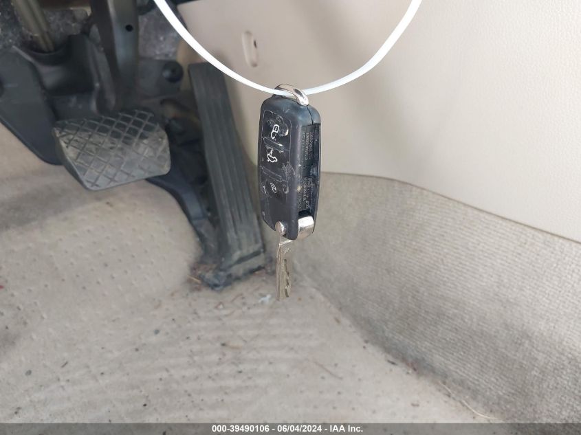 2014 Volkswagen Passat 1.8T Wolfsburg Edition VIN: 1VWAT7A32EC041133 Lot: 39490106