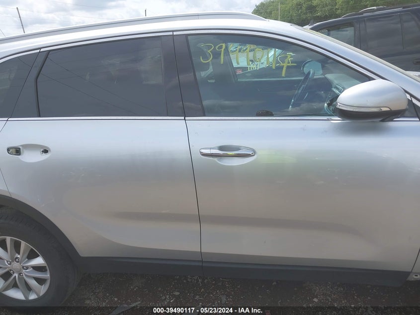 2017 Kia Sorento 2.4L Lx VIN: 5XYPG4A33HG244192 Lot: 39490117