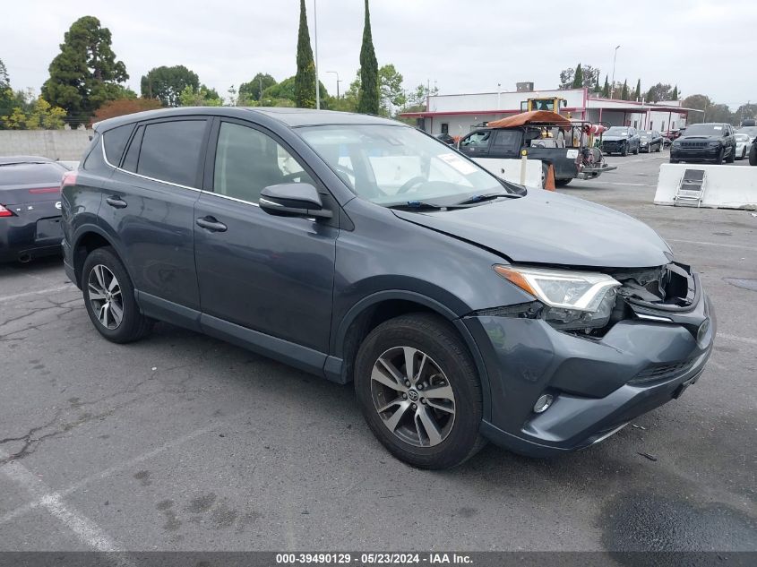 2017 Toyota Rav4 Xle VIN: JTMWFREV5HD108135 Lot: 39490129