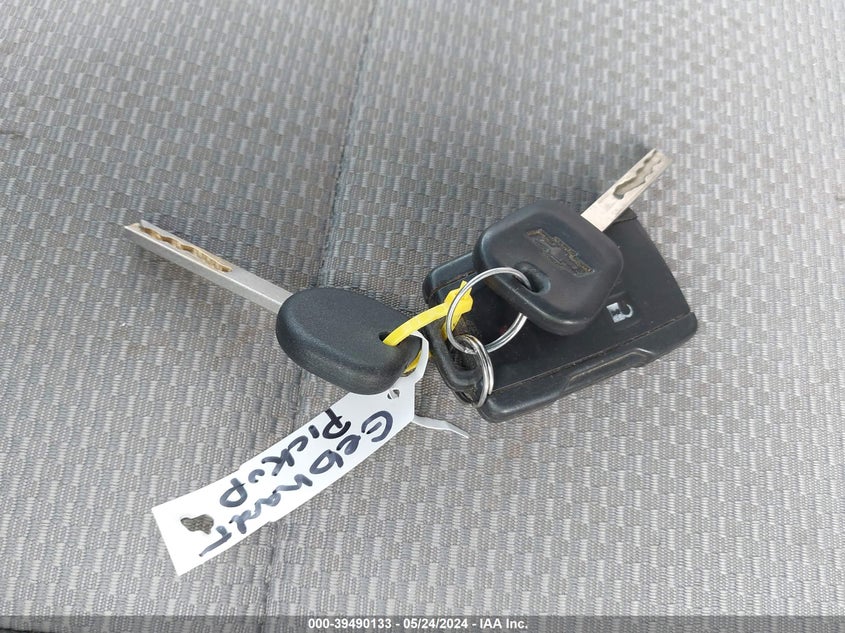 2018 Chevrolet Silverado 1500 Custom VIN: 3GCUKPEC4JG192110 Lot: 39490133