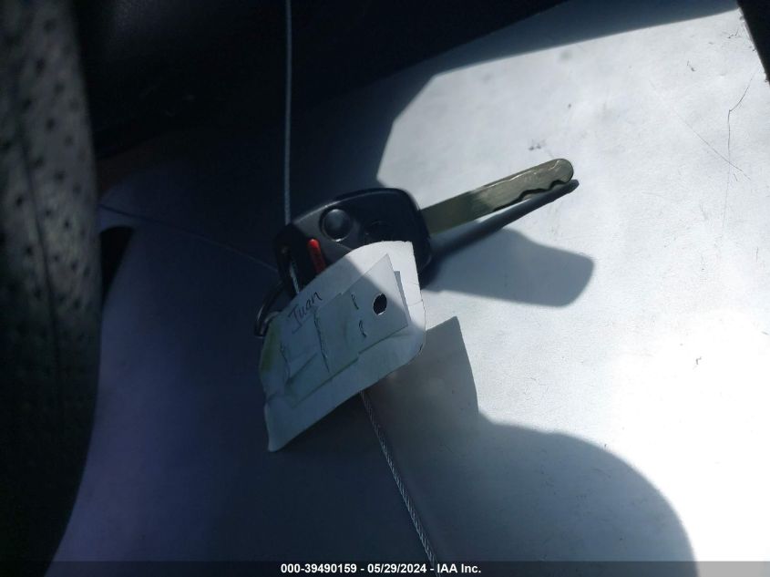 2004 Honda Accord 2.4 Lx VIN: 1HGCM56394A150738 Lot: 39490159