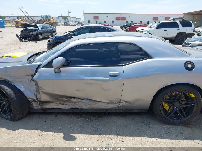 2016 Dodge Challenger 392 Hemi Scat Pack Shaker VIN: 2C3CDZFJ7GH299941 Lot: 39490178
