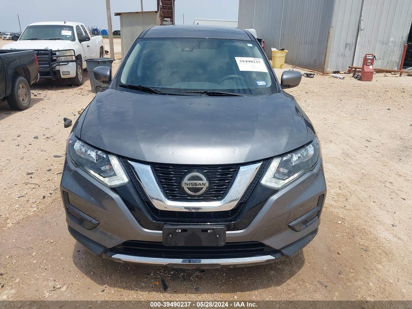 2019 Nissan Rogue S VIN: 5N1AT2MT7KC784895 Lot: 39490237