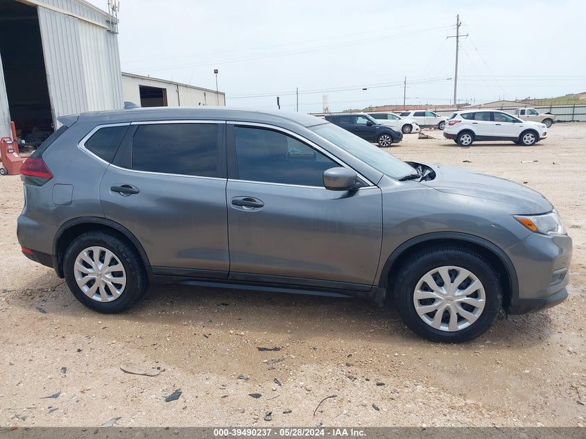 2019 Nissan Rogue S VIN: 5N1AT2MT7KC784895 Lot: 39490237