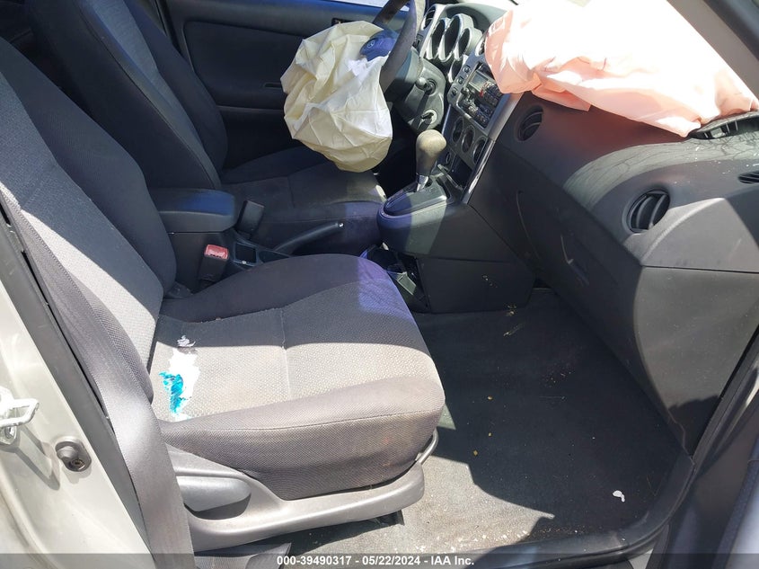 2004 Toyota Matrix Standard VIN: 2T1KR32E54C257434 Lot: 39490317