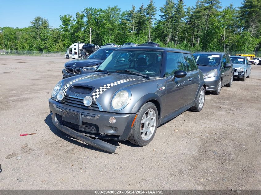 2005 Mini Cooper S VIN: WMWRE33575TL10912 Lot: 39490329